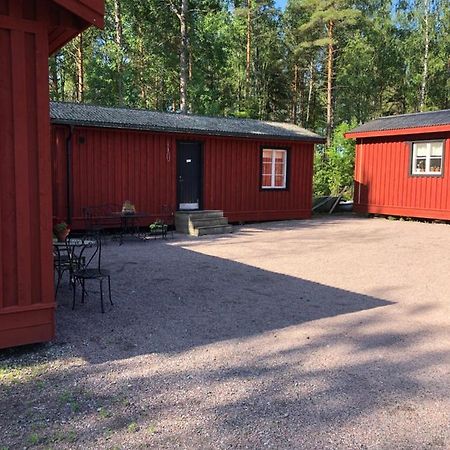 Lillemyrsgarden Guest House Forshaga Exterior photo