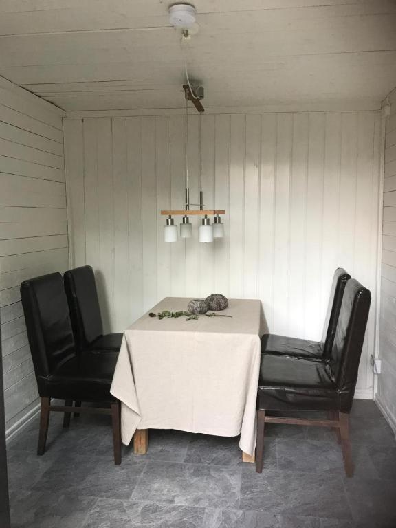 Lillemyrsgarden Guest House Forshaga Exterior photo